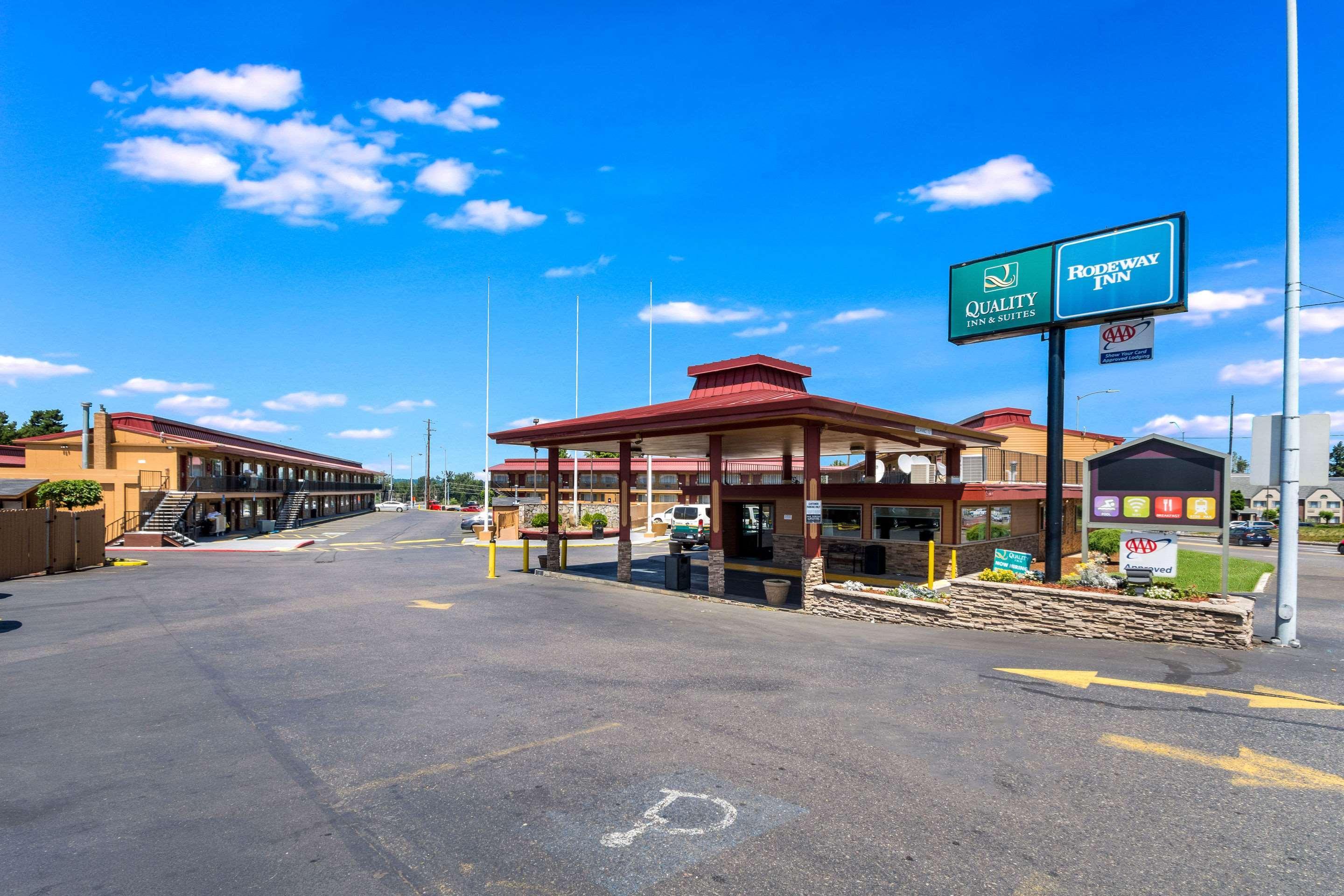 Rodeway Inn Portland Airport Exterior foto